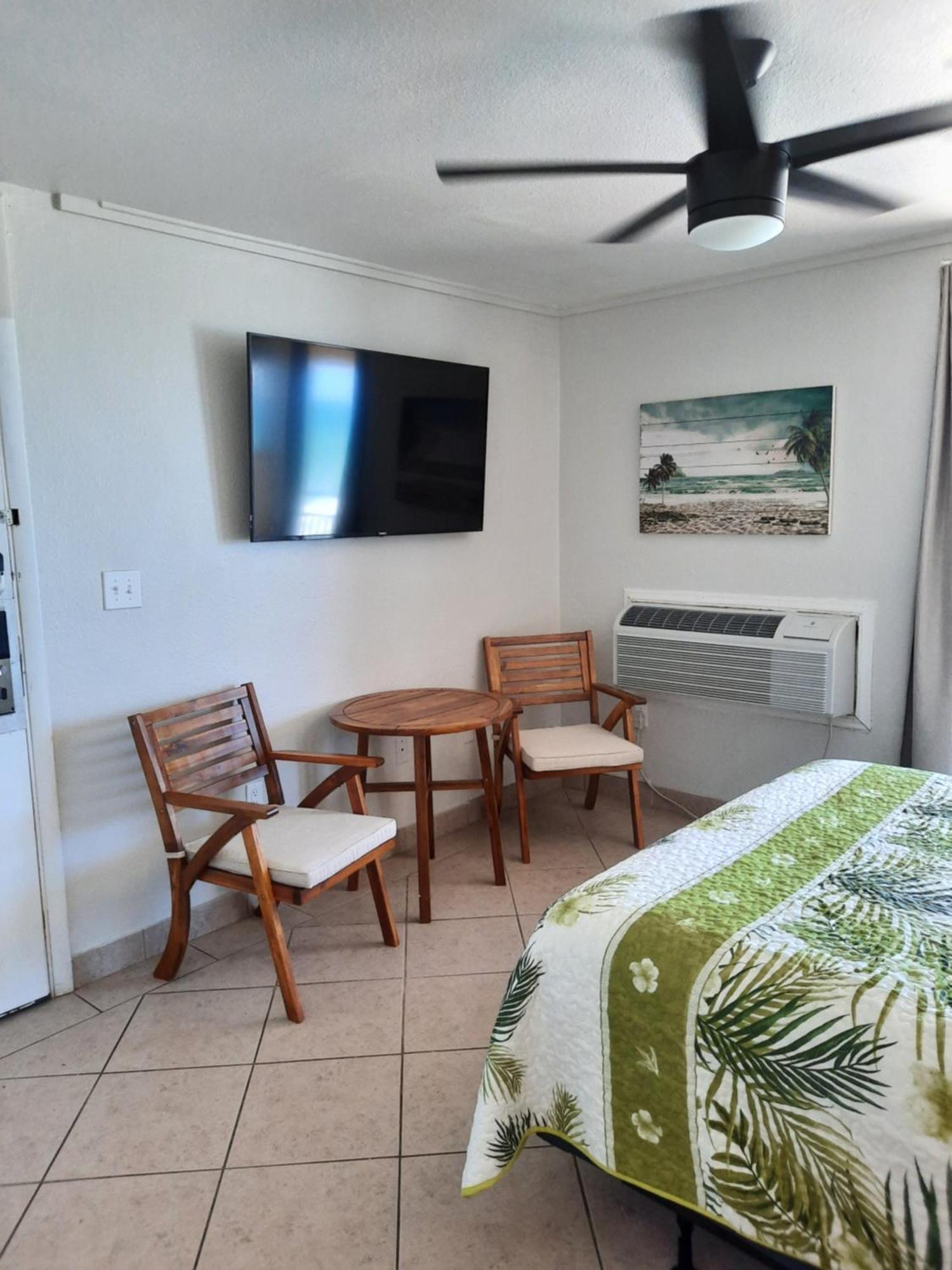 دايتونا بيتش هاوايان إن Daytona Beach Shores المظهر الخارجي الصورة