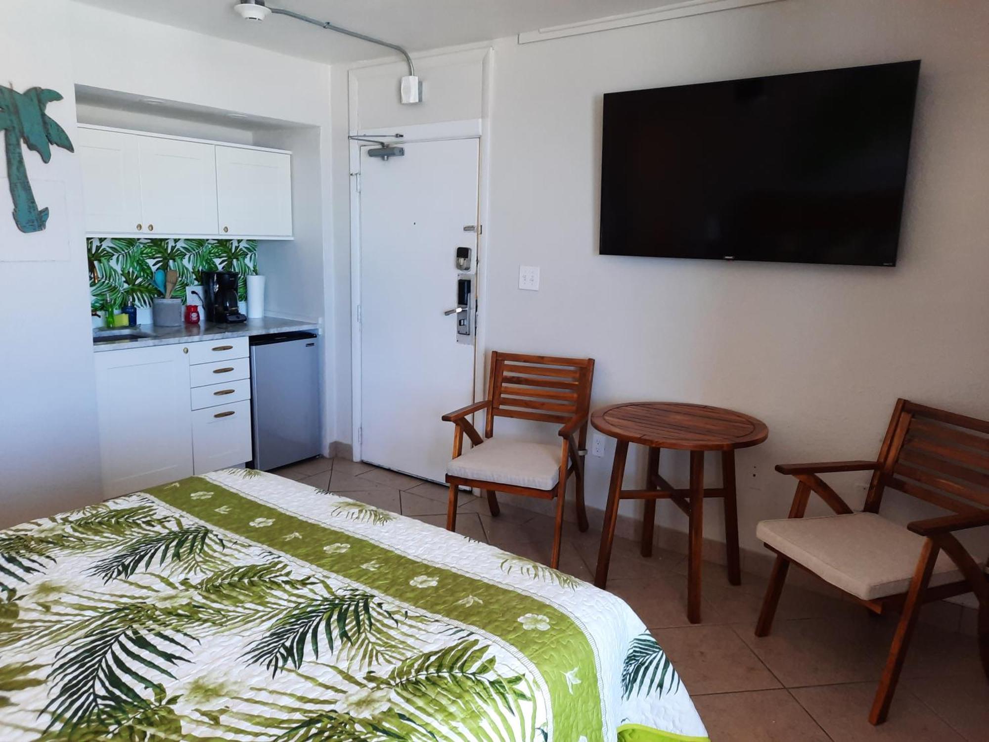 دايتونا بيتش هاوايان إن Daytona Beach Shores المظهر الخارجي الصورة